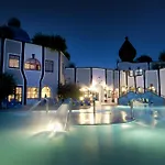 Rogner Hotel 4*